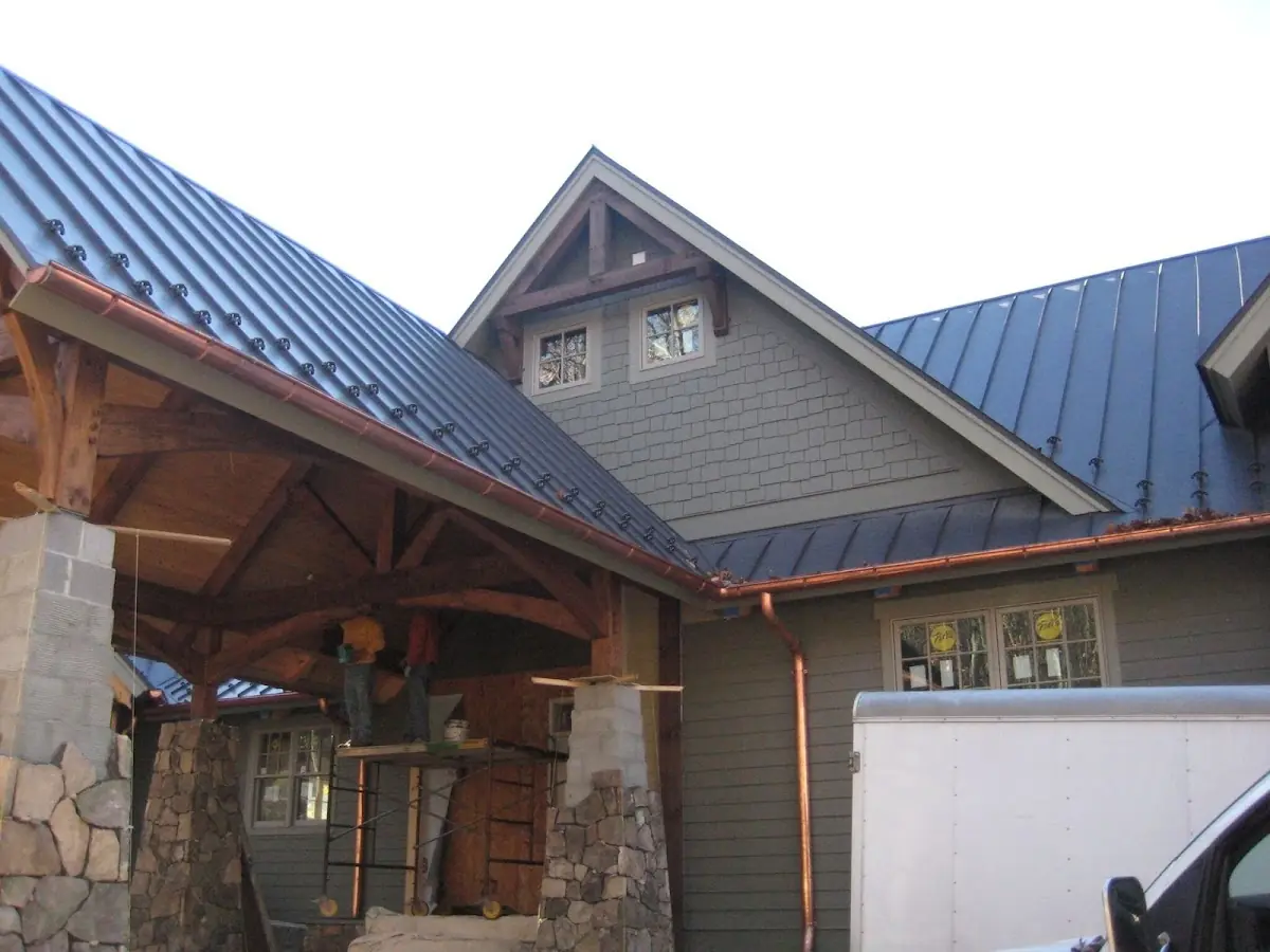 Craftsman Roofing team delivering quality roofing work in Mililani Town